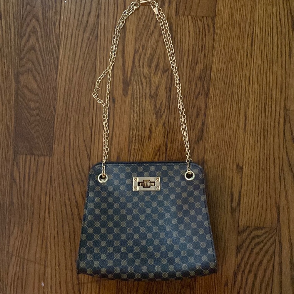 SHEIN turn-lock shoulder bag